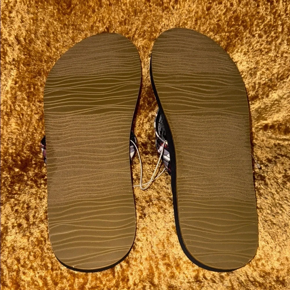 Sonoma Goods For Life Colson men's Plaid thong Summer sandals XL 12/13
